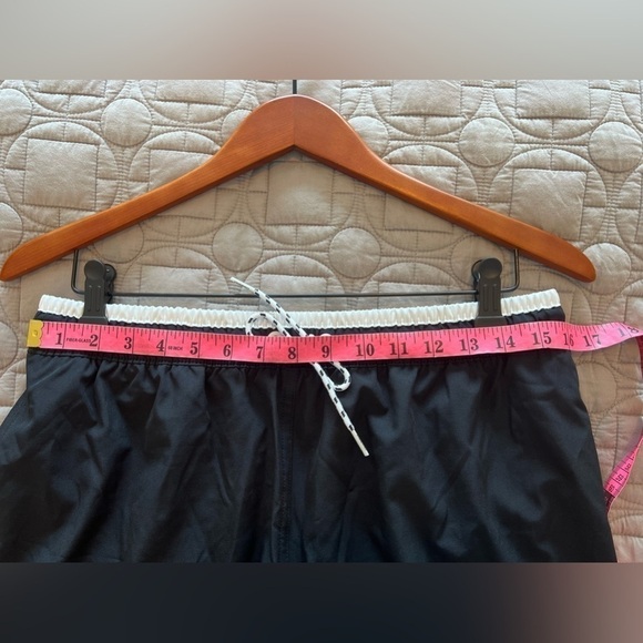 Chubbies The Capes Swim Trunks Men Classic Bathing Suit Short - Picture 10 of 16